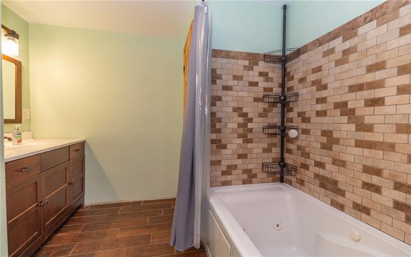 558 Market St, Bolivar, 15923, 3 Bedroom Bedrooms, 10 Room Rooms,2 BathroomBathrooms,Residential,For Sale,Market St,1769742