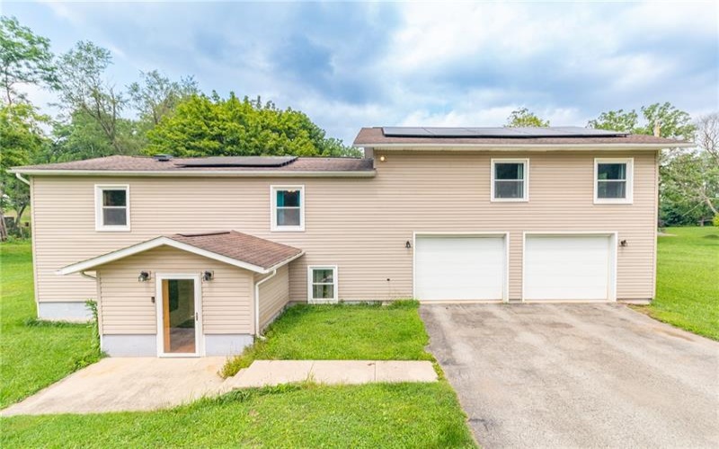 558 Market St, Bolivar, 15923, 3 Bedroom Bedrooms, 10 Room Rooms,2 BathroomBathrooms,Residential,For Sale,Market St,1769742