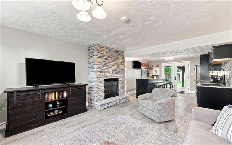 138 Rizzi Drive, Irwin, 15642, 3 Bedroom Bedrooms, 7 Room Rooms,2 BathroomBathrooms,Residential,For Sale,Rizzi Drive,1769769