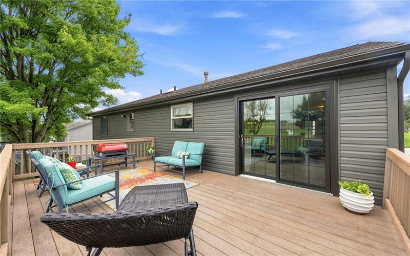 138 Rizzi Drive, Irwin, 15642, 3 Bedroom Bedrooms, 7 Room Rooms,2 BathroomBathrooms,Residential,For Sale,Rizzi Drive,1769769