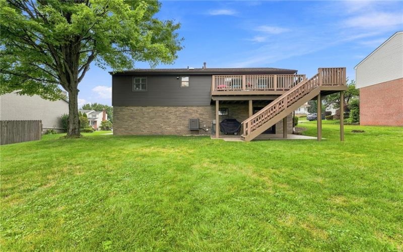 138 Rizzi Drive, Irwin, 15642, 3 Bedroom Bedrooms, 7 Room Rooms,2 BathroomBathrooms,Residential,For Sale,Rizzi Drive,1769769