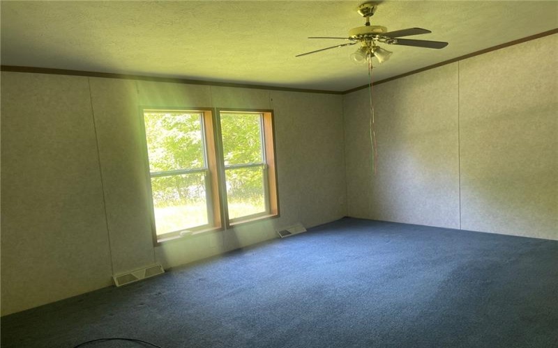 358 Smith Creek Rd, Spraggs, 15362, 3 Bedrooms Bedrooms, ,2 BathroomsBathrooms,Residential,For Sale,Smith Creek Rd,1757557