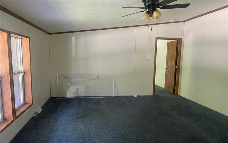 358 Smith Creek Rd, Spraggs, 15362, 3 Bedrooms Bedrooms, ,2 BathroomsBathrooms,Residential,For Sale,Smith Creek Rd,1757557