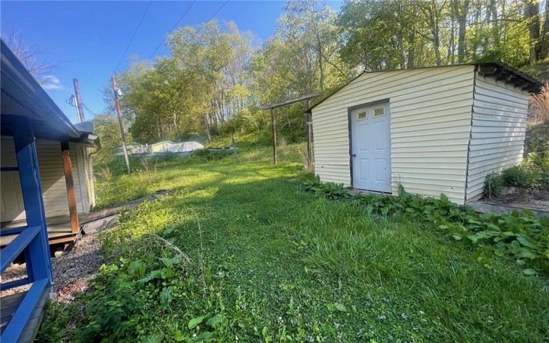 358 Smith Creek Rd, Spraggs, 15362, 3 Bedrooms Bedrooms, ,2 BathroomsBathrooms,Residential,For Sale,Smith Creek Rd,1757557