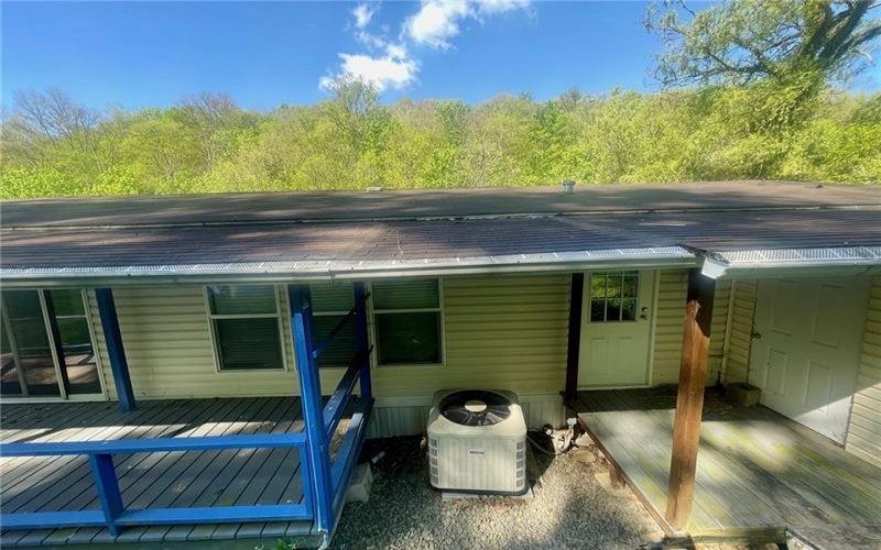 358 Smith Creek Rd, Spraggs, 15362, 3 Bedrooms Bedrooms, ,2 BathroomsBathrooms,Residential,For Sale,Smith Creek Rd,1757557
