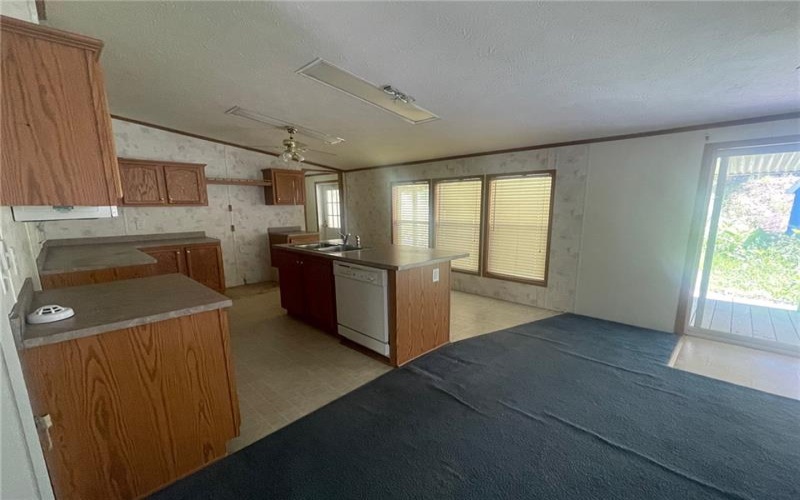 358 Smith Creek Rd, Spraggs, 15362, 3 Bedrooms Bedrooms, ,2 BathroomsBathrooms,Residential,For Sale,Smith Creek Rd,1757557