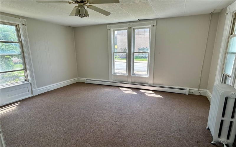 213 Central Ave, Canonsburg, 15317, 4 Bedrooms Bedrooms, ,4 BathroomsBathrooms,Residential,For Sale,Central Ave,1763015