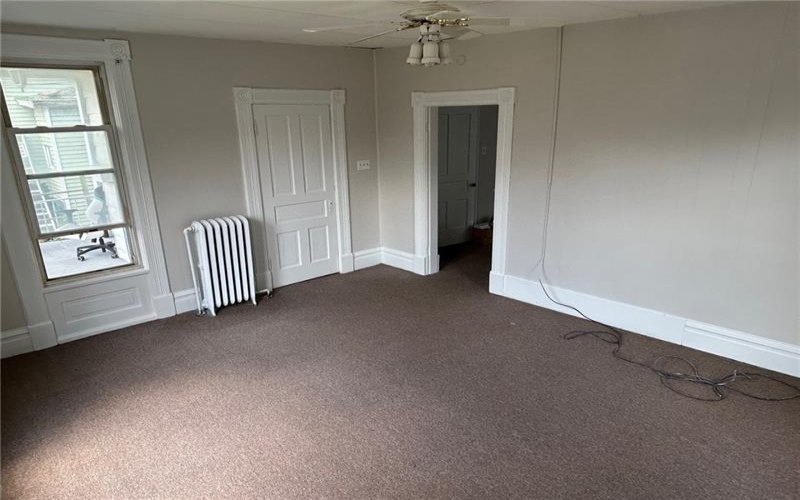 213 Central Ave, Canonsburg, 15317, 4 Bedrooms Bedrooms, ,4 BathroomsBathrooms,Residential,For Sale,Central Ave,1763015