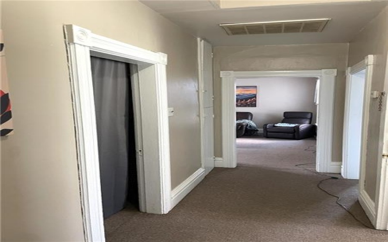 213 Central Ave, Canonsburg, 15317, 4 Bedrooms Bedrooms, ,4 BathroomsBathrooms,Residential,For Sale,Central Ave,1763015
