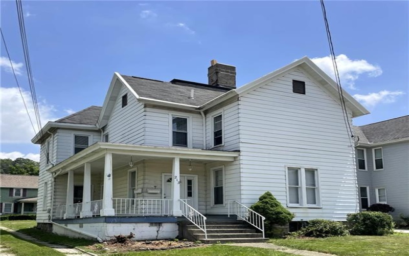 213 Central Ave, Canonsburg, 15317, 4 Bedrooms Bedrooms, ,4 BathroomsBathrooms,Residential,For Sale,Central Ave,1763015