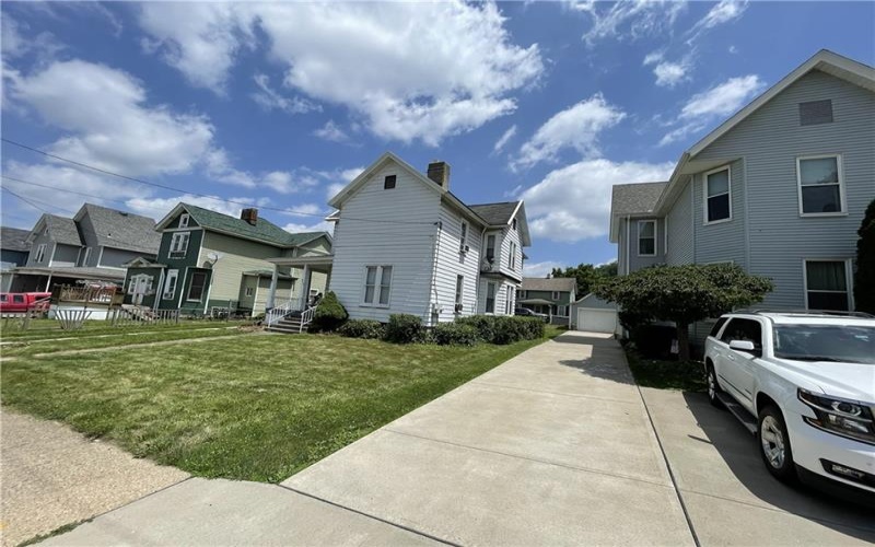 213 Central Ave, Canonsburg, 15317, 4 Bedrooms Bedrooms, ,4 BathroomsBathrooms,Residential,For Sale,Central Ave,1763015