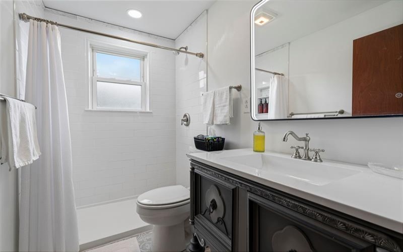 1738 Raymond Ave, Latrobe, 15650, 3 Bedroom Bedrooms, 7 Room Rooms,1 BathroomBathrooms,Residential,For Sale,Raymond Ave,1767263