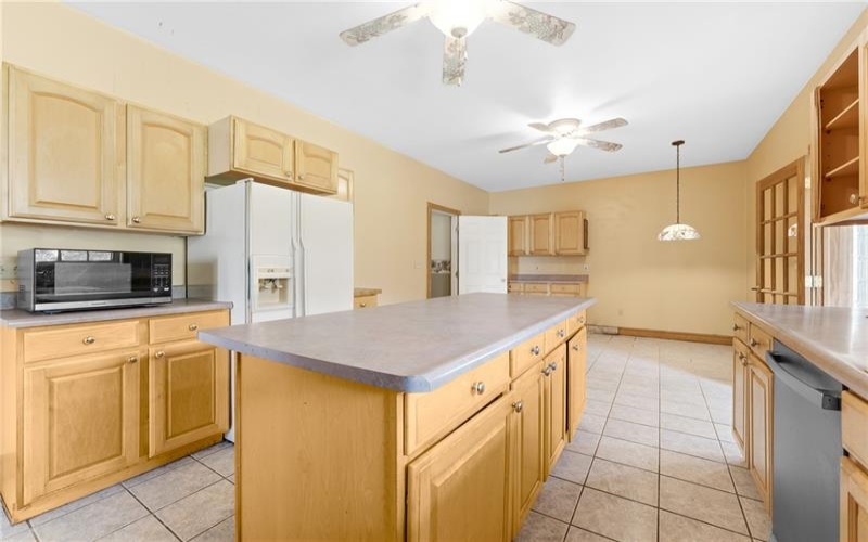259 Center St, Carmichaels, 15320, 4 Bedroom Bedrooms, ,3 BathroomBathrooms,Residential,For Sale,Center St,1769438