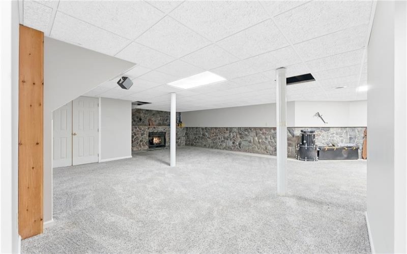 259 Center St, Carmichaels, 15320, 4 Bedroom Bedrooms, ,3 BathroomBathrooms,Residential,For Sale,Center St,1769438