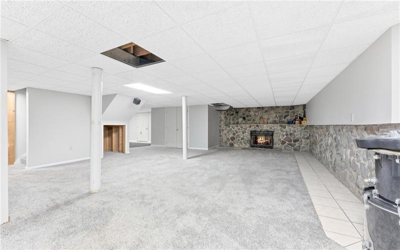 259 Center St, Carmichaels, 15320, 4 Bedroom Bedrooms, ,3 BathroomBathrooms,Residential,For Sale,Center St,1769438