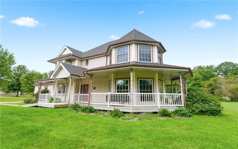 259 Center St, Carmichaels, 15320, 4 Bedroom Bedrooms, ,3 BathroomBathrooms,Residential,For Sale,Center St,1769438