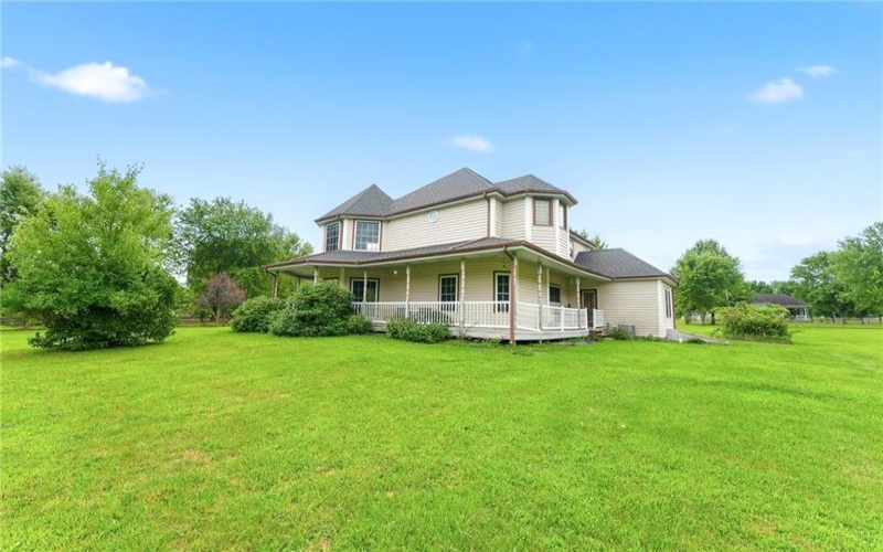 259 Center St, Carmichaels, 15320, 4 Bedroom Bedrooms, ,3 BathroomBathrooms,Residential,For Sale,Center St,1769438