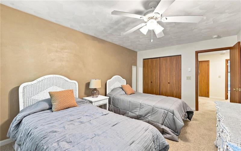 1733 Snowfield Drive, Hidden Valley, 15502, 3 Bedrooms Bedrooms, 8 Rooms Rooms,2 BathroomsBathrooms,Residential,For Sale,Snowfield Drive,1769652