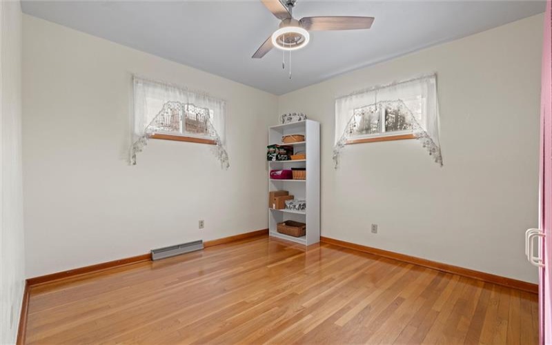 804 Redwood Dr, Mc Donald, 15057, 3 Bedrooms Bedrooms, ,2.1 BathroomsBathrooms,Residential,For Sale,Redwood Dr,1769788