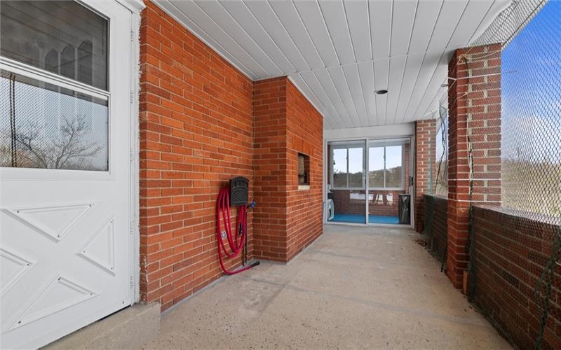 804 Redwood Dr, Mc Donald, 15057, 3 Bedrooms Bedrooms, ,2.1 BathroomsBathrooms,Residential,For Sale,Redwood Dr,1769788