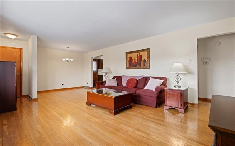 804 Redwood Dr, Mc Donald, 15057, 3 Bedrooms Bedrooms, ,2.1 BathroomsBathrooms,Residential,For Sale,Redwood Dr,1769788