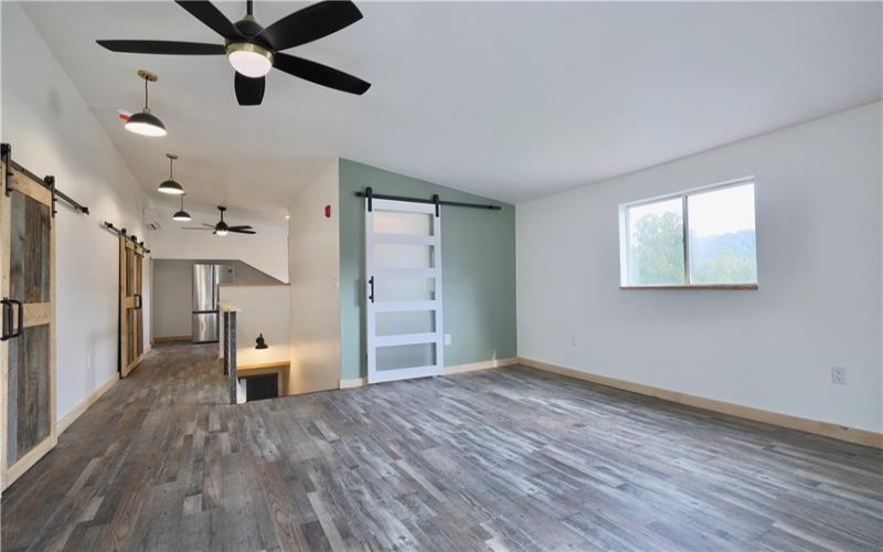 401 Brinton Ave, Trafford, 15085, ,1 BathroomBathrooms,Lease,For Rent,Brinton Ave,1769836