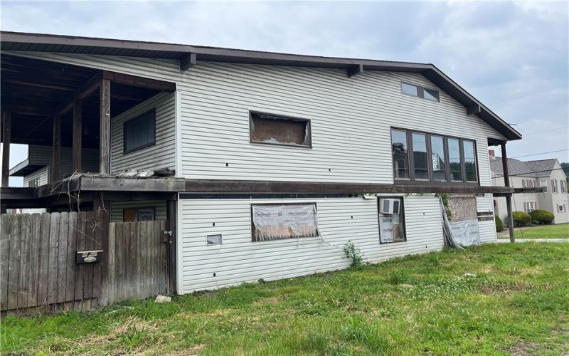 346 Hill St, Belle Vernon, 15012, 4 Bedrooms Bedrooms, ,Residential,For Sale,Hill St,1769839