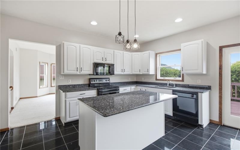 1019 Kimberly Drive, Uniontown, 15401, 4 Bedrooms Bedrooms, 11 Rooms Rooms,2.2 BathroomsBathrooms,Residential,For Sale,Kimberly Drive,1769923