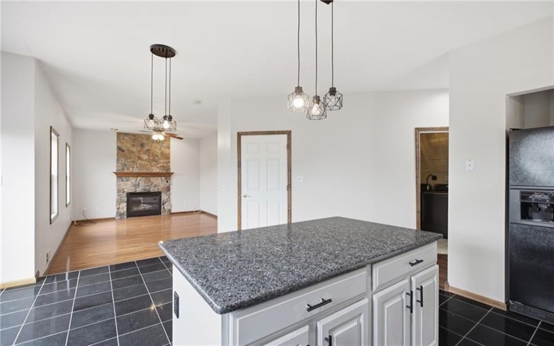 1019 Kimberly Drive, Uniontown, 15401, 4 Bedrooms Bedrooms, 11 Rooms Rooms,2.2 BathroomsBathrooms,Residential,For Sale,Kimberly Drive,1769923