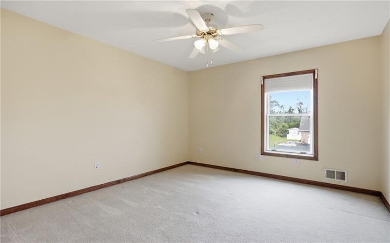 1019 Kimberly Drive, Uniontown, 15401, 4 Bedrooms Bedrooms, 11 Rooms Rooms,2.2 BathroomsBathrooms,Residential,For Sale,Kimberly Drive,1769923