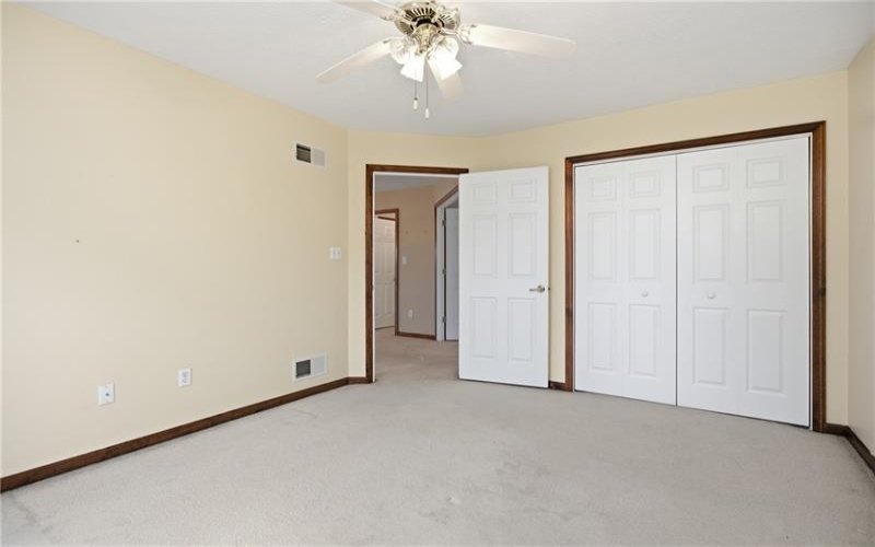 1019 Kimberly Drive, Uniontown, 15401, 4 Bedrooms Bedrooms, 11 Rooms Rooms,2.2 BathroomsBathrooms,Residential,For Sale,Kimberly Drive,1769923