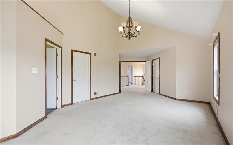 1019 Kimberly Drive, Uniontown, 15401, 4 Bedrooms Bedrooms, 11 Rooms Rooms,2.2 BathroomsBathrooms,Residential,For Sale,Kimberly Drive,1769923