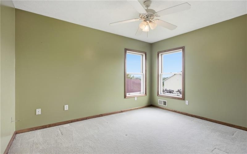 1019 Kimberly Drive, Uniontown, 15401, 4 Bedrooms Bedrooms, 11 Rooms Rooms,2.2 BathroomsBathrooms,Residential,For Sale,Kimberly Drive,1769923