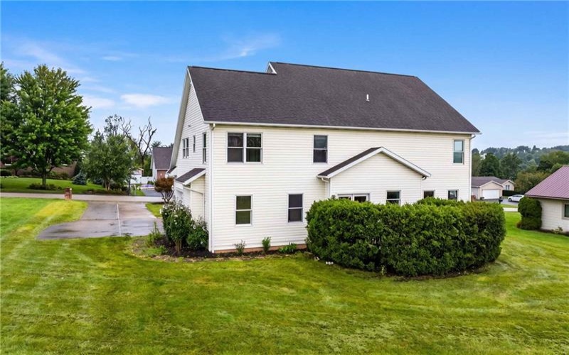1019 Kimberly Drive, Uniontown, 15401, 4 Bedrooms Bedrooms, 11 Rooms Rooms,2.2 BathroomsBathrooms,Residential,For Sale,Kimberly Drive,1769923