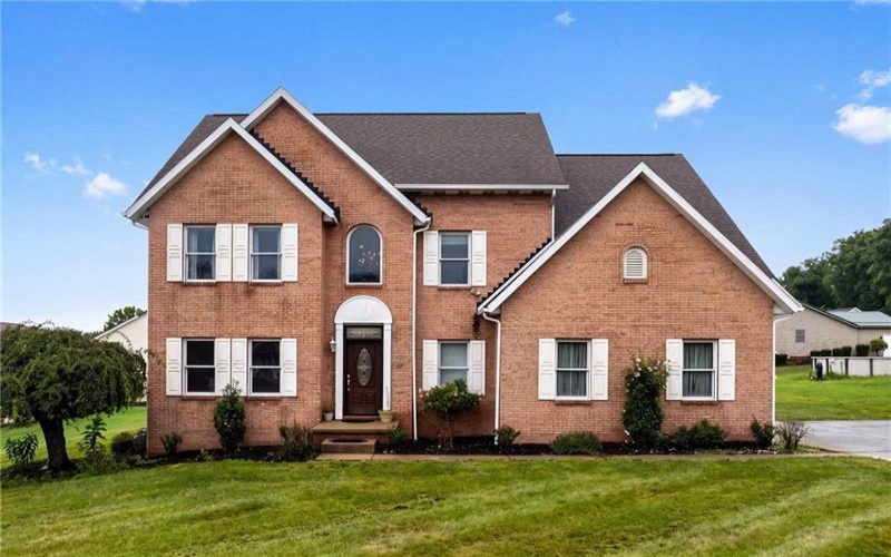 1019 Kimberly Drive, Uniontown, 15401, 4 Bedrooms Bedrooms, 11 Rooms Rooms,2.2 BathroomsBathrooms,Residential,For Sale,Kimberly Drive,1769923