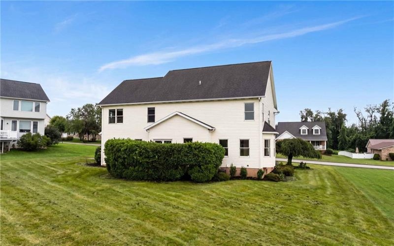 1019 Kimberly Drive, Uniontown, 15401, 4 Bedrooms Bedrooms, 11 Rooms Rooms,2.2 BathroomsBathrooms,Residential,For Sale,Kimberly Drive,1769923