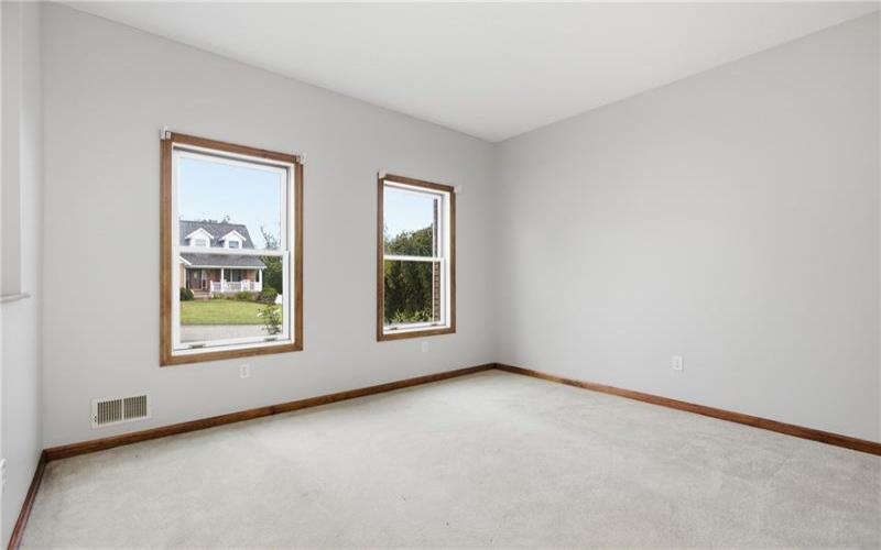 1019 Kimberly Drive, Uniontown, 15401, 4 Bedrooms Bedrooms, 11 Rooms Rooms,2.2 BathroomsBathrooms,Residential,For Sale,Kimberly Drive,1769923
