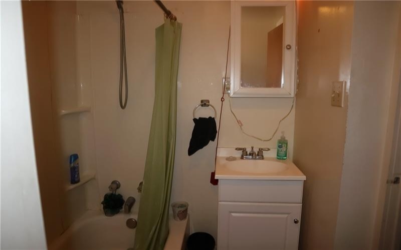 213 2nd Ave, Elco, 15434, 2 Bedrooms Bedrooms, 7 Rooms Rooms,3 BathroomsBathrooms,Residential,For Sale,2nd Ave,1769925