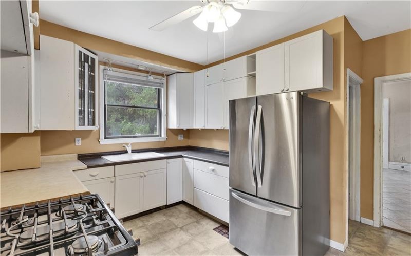 1262 Hancock Avenue, Vandergrift, 15690, 4 Bedroom Bedrooms, 10 Room Rooms,1 BathroomBathrooms,Residential,For Sale,Hancock Avenue,1768392
