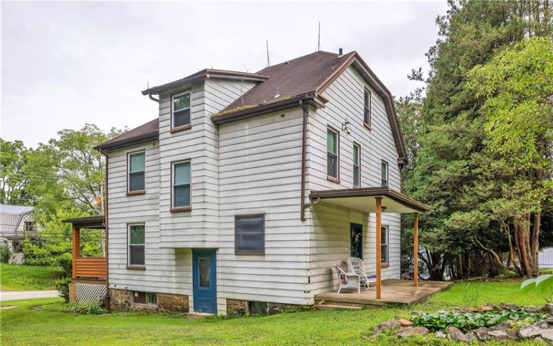 1262 Hancock Avenue, Vandergrift, 15690, 4 Bedroom Bedrooms, 10 Room Rooms,1 BathroomBathrooms,Residential,For Sale,Hancock Avenue,1768392