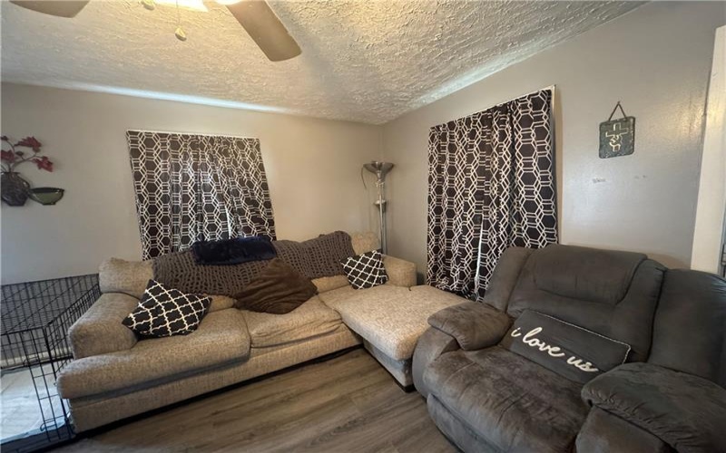 128 Keeny Row, New Salem, 15468, 2 Bedrooms Bedrooms, 5 Rooms Rooms,1 BathroomBathrooms,Residential,For Sale,Keeny Row,1769960