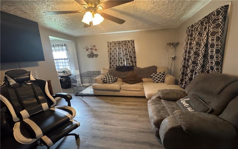 128 Keeny Row, New Salem, 15468, 2 Bedrooms Bedrooms, 5 Rooms Rooms,1 BathroomBathrooms,Residential,For Sale,Keeny Row,1769960