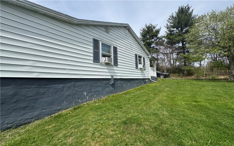 128 Keeny Row, New Salem, 15468, 2 Bedrooms Bedrooms, 5 Rooms Rooms,1 BathroomBathrooms,Residential,For Sale,Keeny Row,1769960