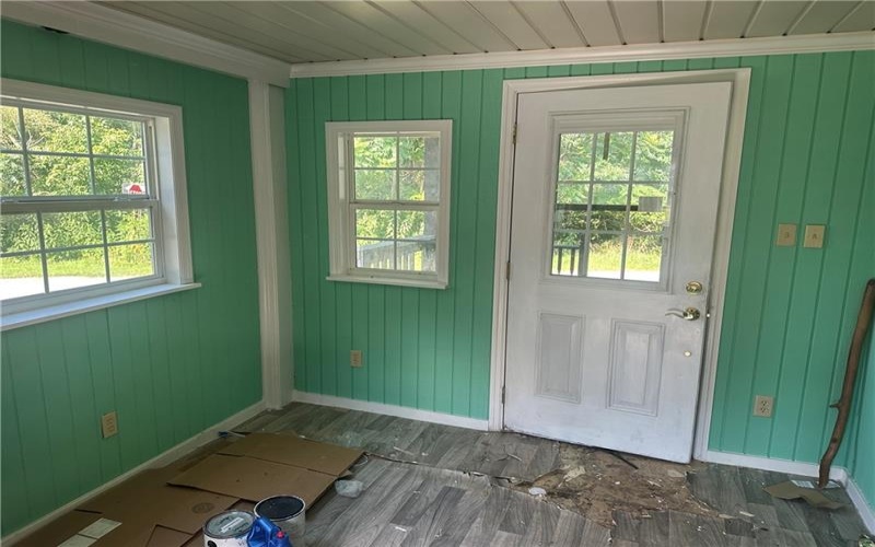 326 Riverside, Van Meter, 15479, 5 Bedrooms Bedrooms, 10 Rooms Rooms,1.1 BathroomsBathrooms,Residential,For Sale,Riverside,1769962