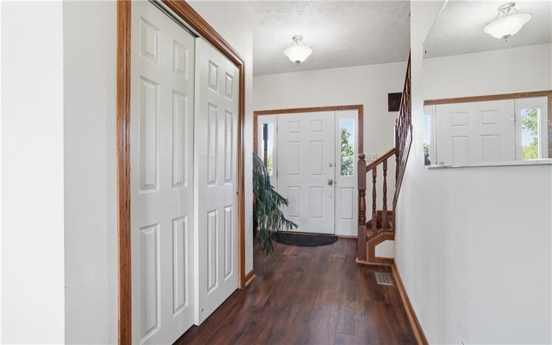 220 Main Rd, West Alexander, 15376, 4 Bedrooms Bedrooms, ,2.1 BathroomsBathrooms,Farm-acreage-lot,For Sale,Main Rd,1759950