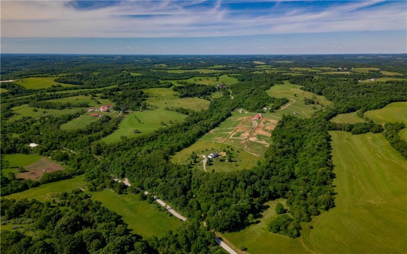 220 Main Rd, West Alexander, 15376, 4 Bedrooms Bedrooms, ,2.1 BathroomsBathrooms,Farm-acreage-lot,For Sale,Main Rd,1759950