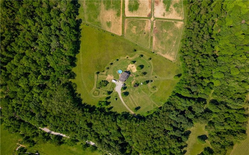220 Main Rd, West Alexander, 15376, 4 Bedrooms Bedrooms, ,2.1 BathroomsBathrooms,Farm-acreage-lot,For Sale,Main Rd,1759950