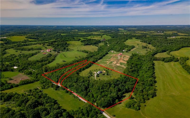 220 Main Rd, West Alexander, 15376, 4 Bedrooms Bedrooms, ,2.1 BathroomsBathrooms,Farm-acreage-lot,For Sale,Main Rd,1759950