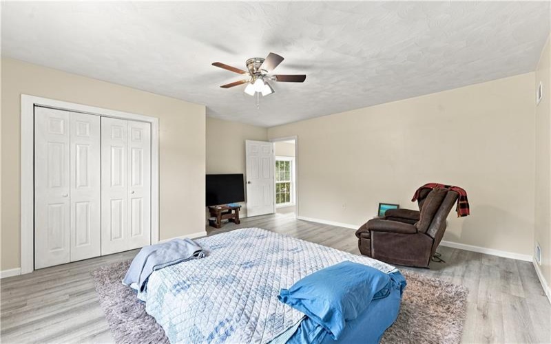 434 2nd, Sutersville, 15083, 4 Bedroom Bedrooms, 9 Room Rooms,2 BathroomBathrooms,Residential,For Sale,2nd,1769553