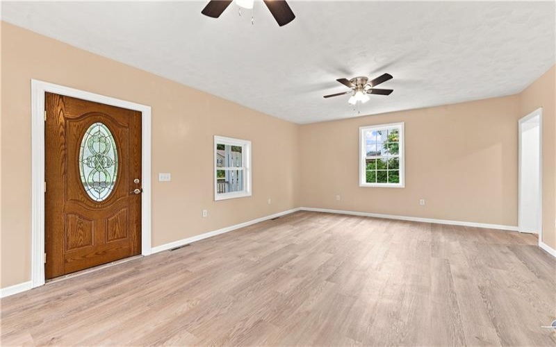 434 2nd, Sutersville, 15083, 4 Bedroom Bedrooms, 9 Room Rooms,2 BathroomBathrooms,Residential,For Sale,2nd,1769553